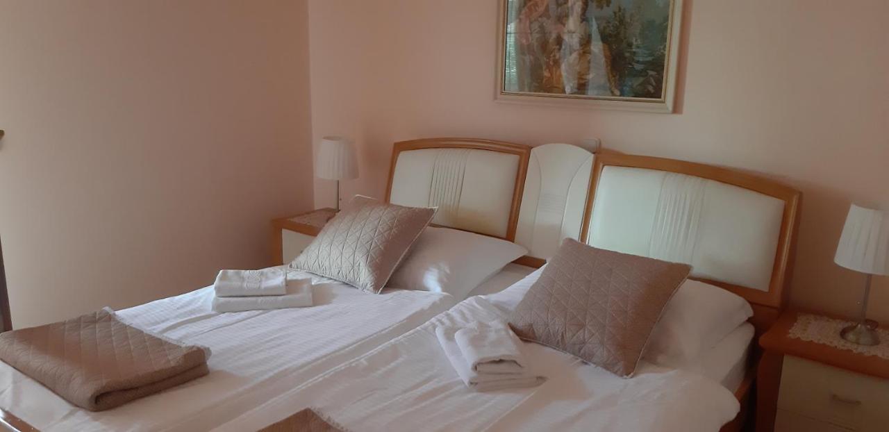 Adria Vrsar Apartment ภายนอก รูปภาพ